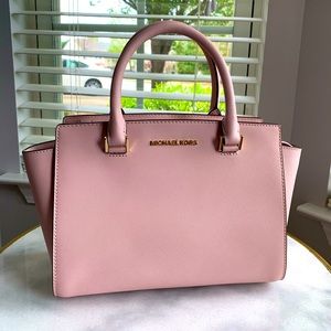 Michael Kors Medium Selma Satchel: Blossom Pink